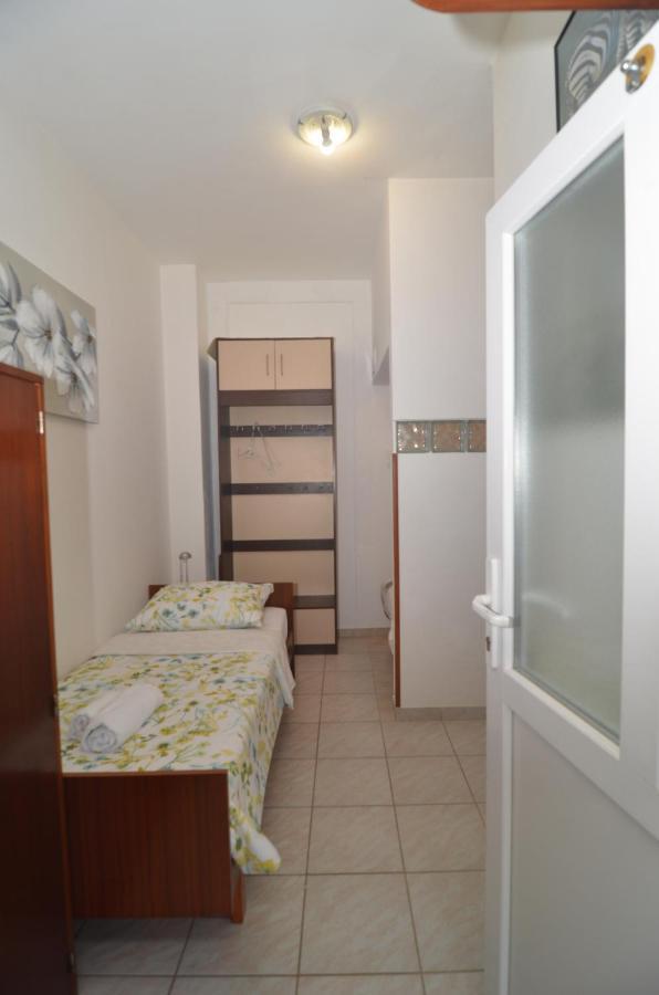 Apartament Apartman-Soba - Studio Buzet Zewnętrze zdjęcie