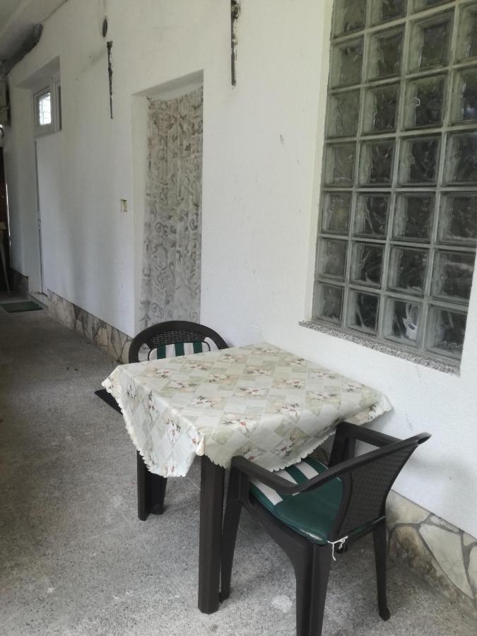 Apartament Apartman-Soba - Studio Buzet Zewnętrze zdjęcie